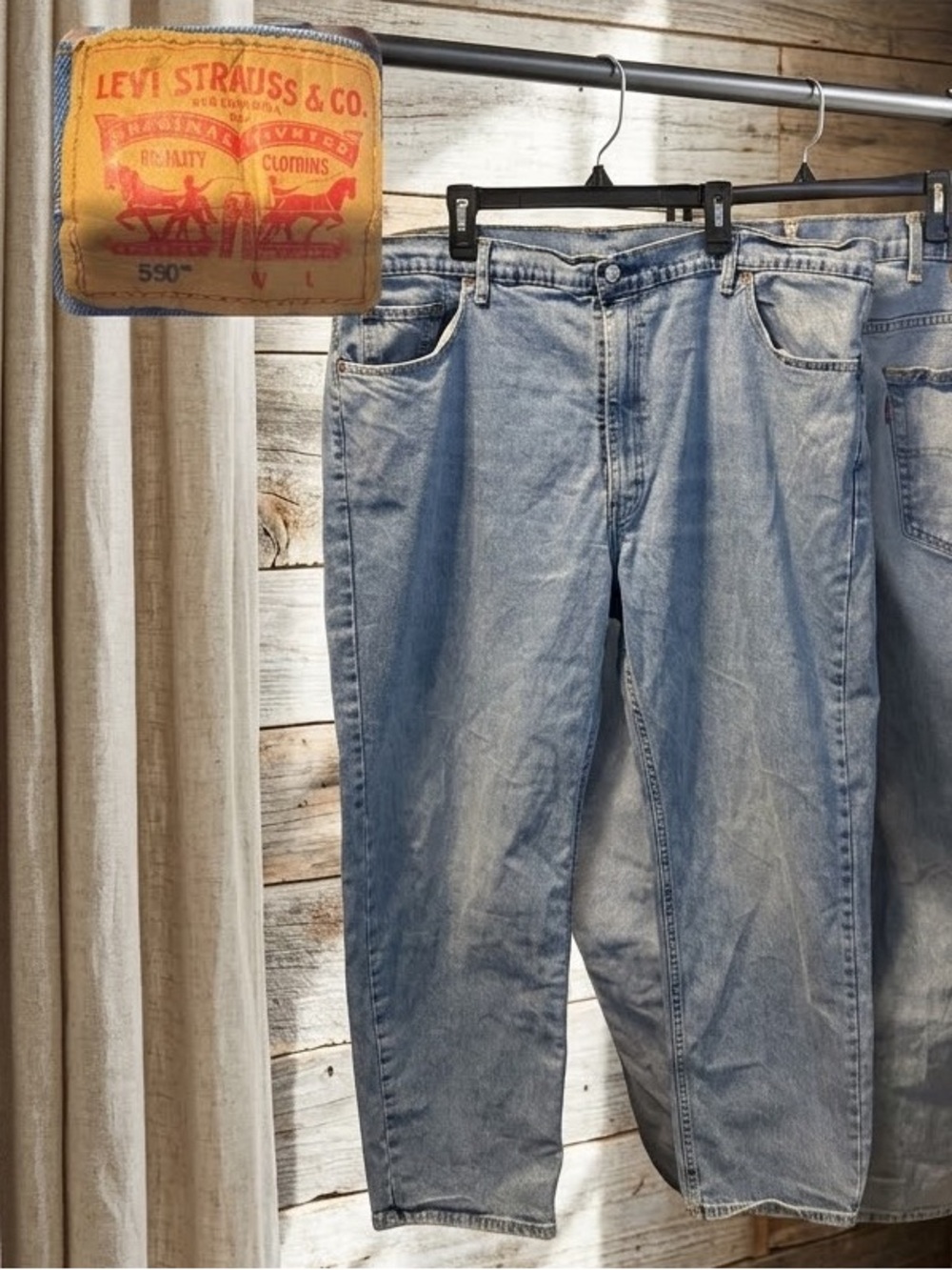 Levi’s 550 Relaxed Fit Jeans Men’s 48x32 Light Stonewash Tapered Leg Big & Tall
